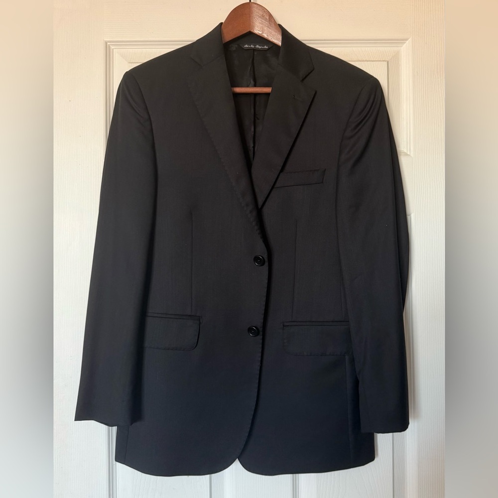 Ermenegildo Zegna Black Men's Two-Button Suit Jacket
